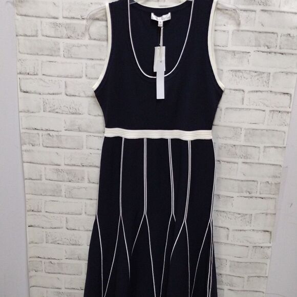 Madelyn rae dress - Picture 1 of 5